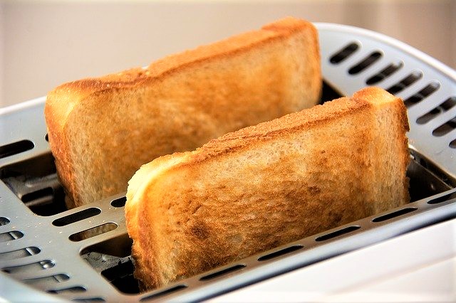 Piastre Tostapane Toastie Adatto per l'Uso su Piano Cottura TAMUME 2 Slot Sandwich Toaster Ferro da Stiro Antiaderente con Impugnatura Robusta